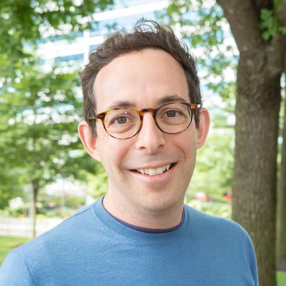 Eli Diament, Founder and Managing Director of Azurite Consulting